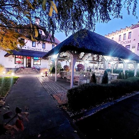 Hotel Slameny Dom & Spa Malá Ida Esterno foto