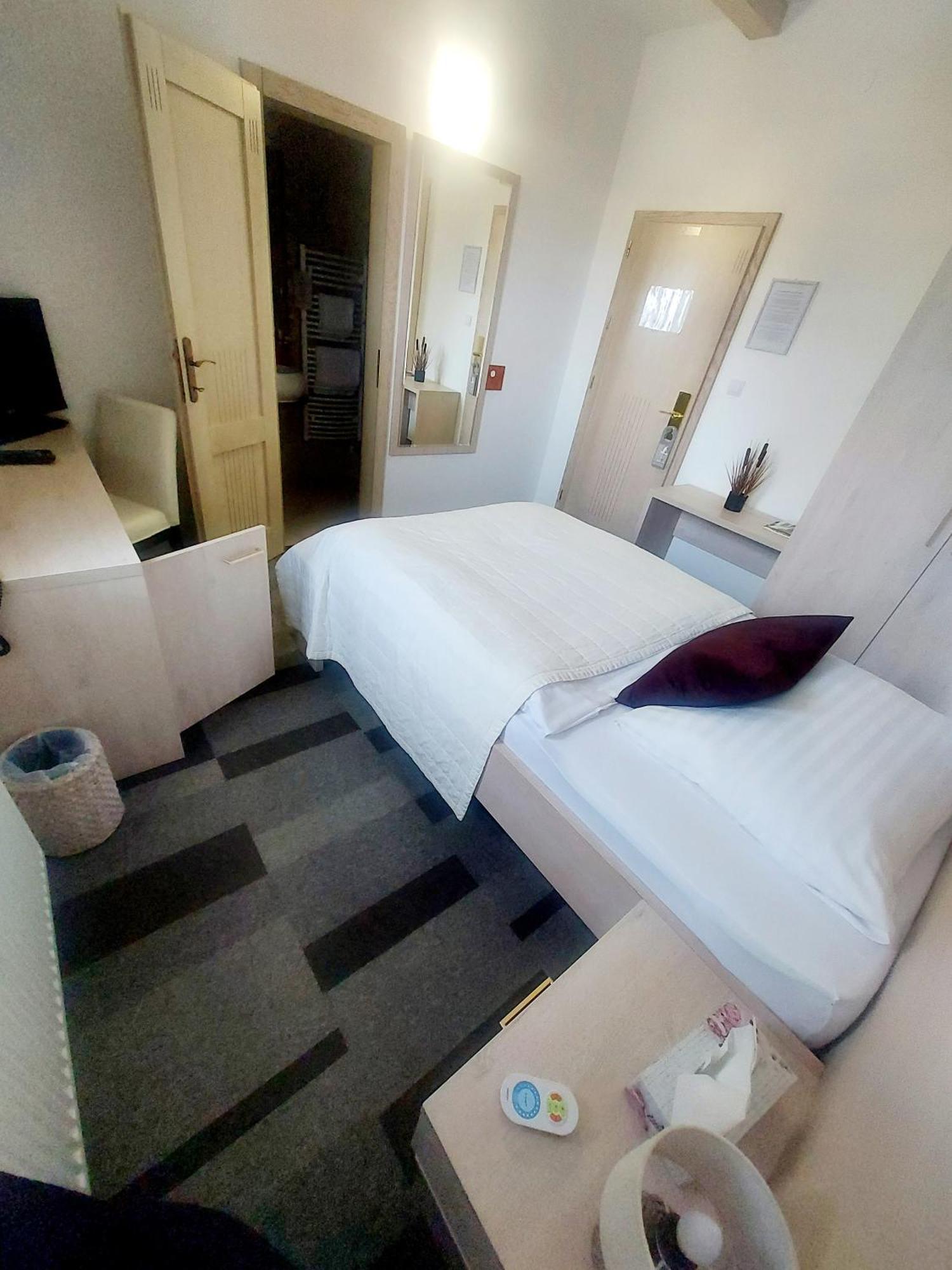 Hotel Slameny Dom & Spa Malá Ida Camera foto